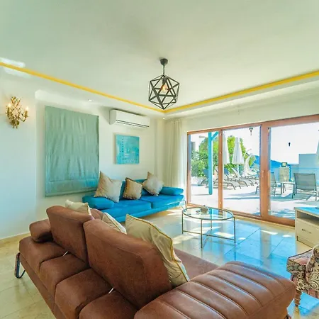 Olivia * Kaş